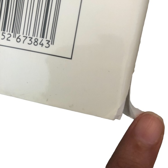 The Chocolate bible Hardcover Pastry Book - Picture 3 of 6